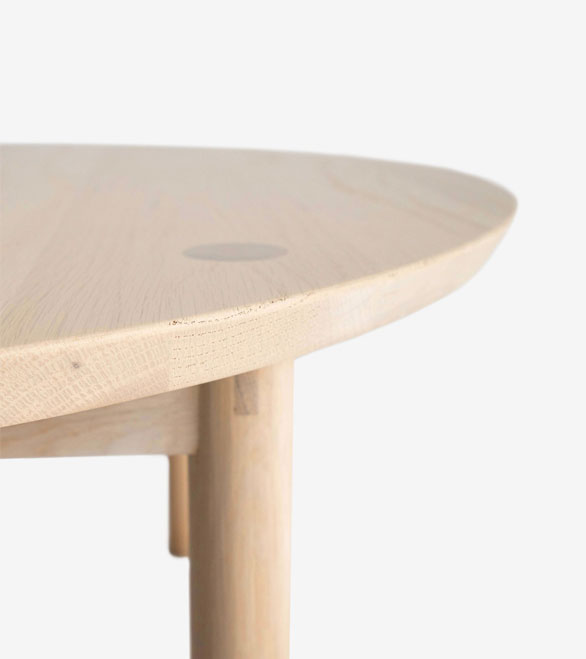 Circle Table - Image 2